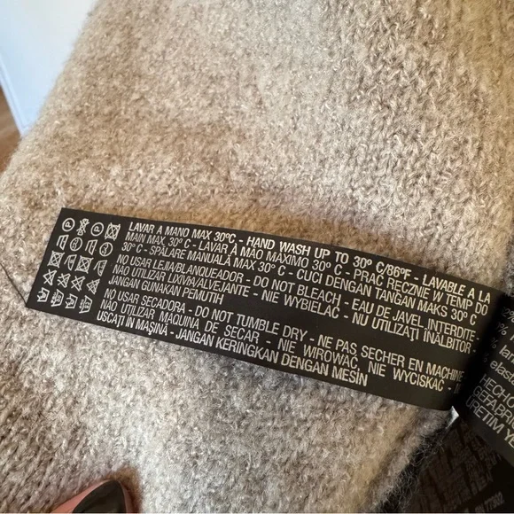 Women’s Zara Knit Black & Tan Cardigan, Large - Picture 10 of 11